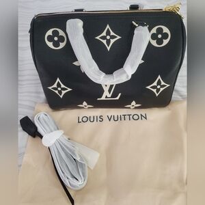 Louis Vuitton Black and White Monogram Satchel ✨️👜